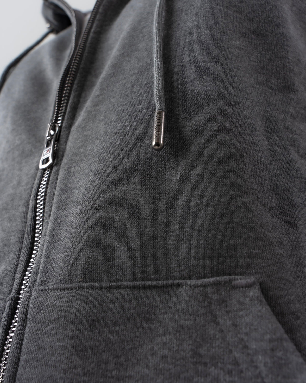 Tommy Hilfiger "Grey" Duks
