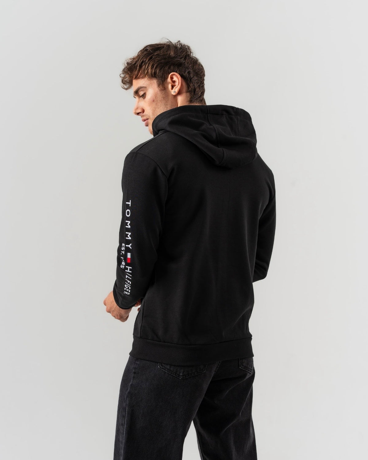 Tommy Hilfiger "Arm Logo Motion" Duks