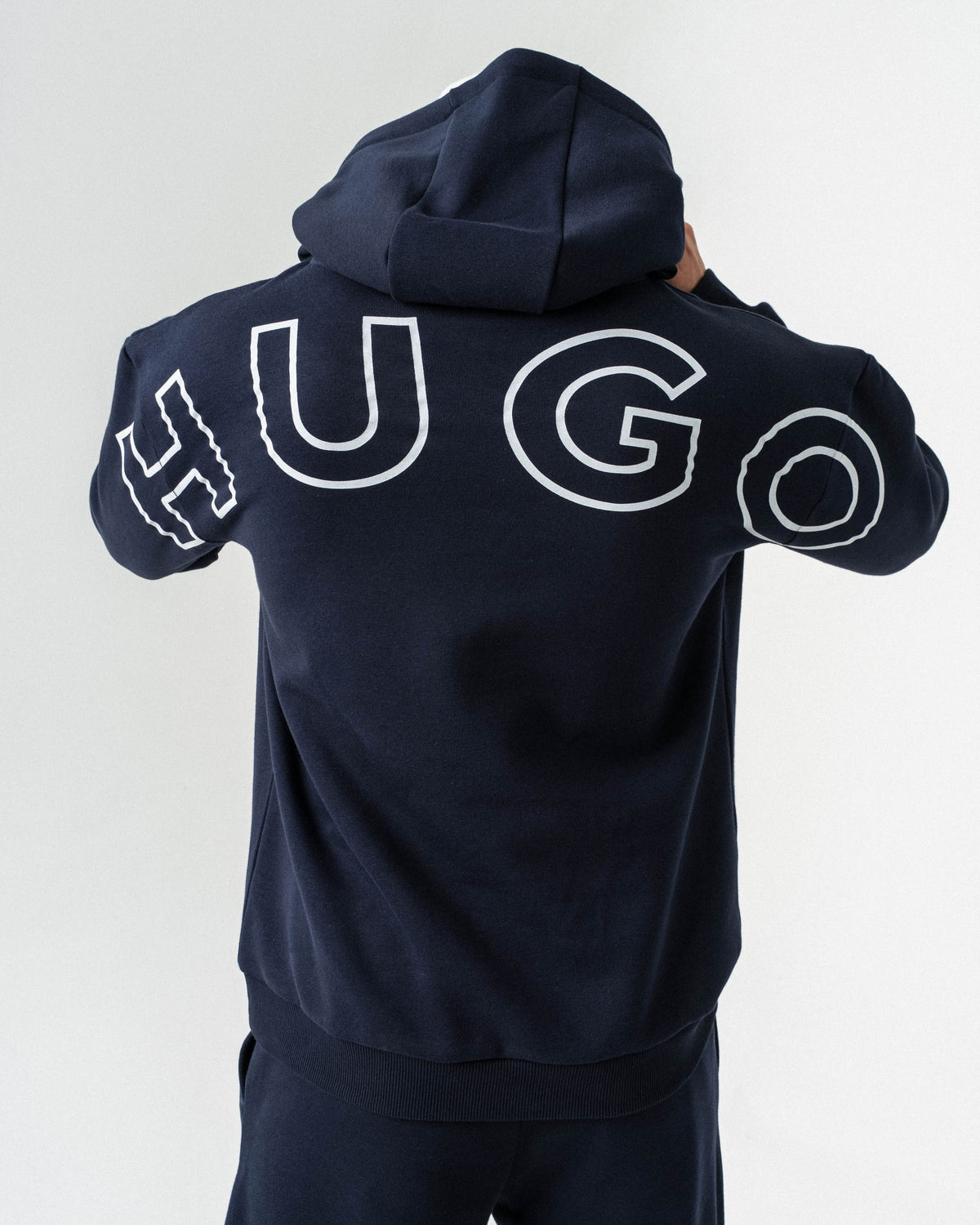 Hugo "Modern" Komplet