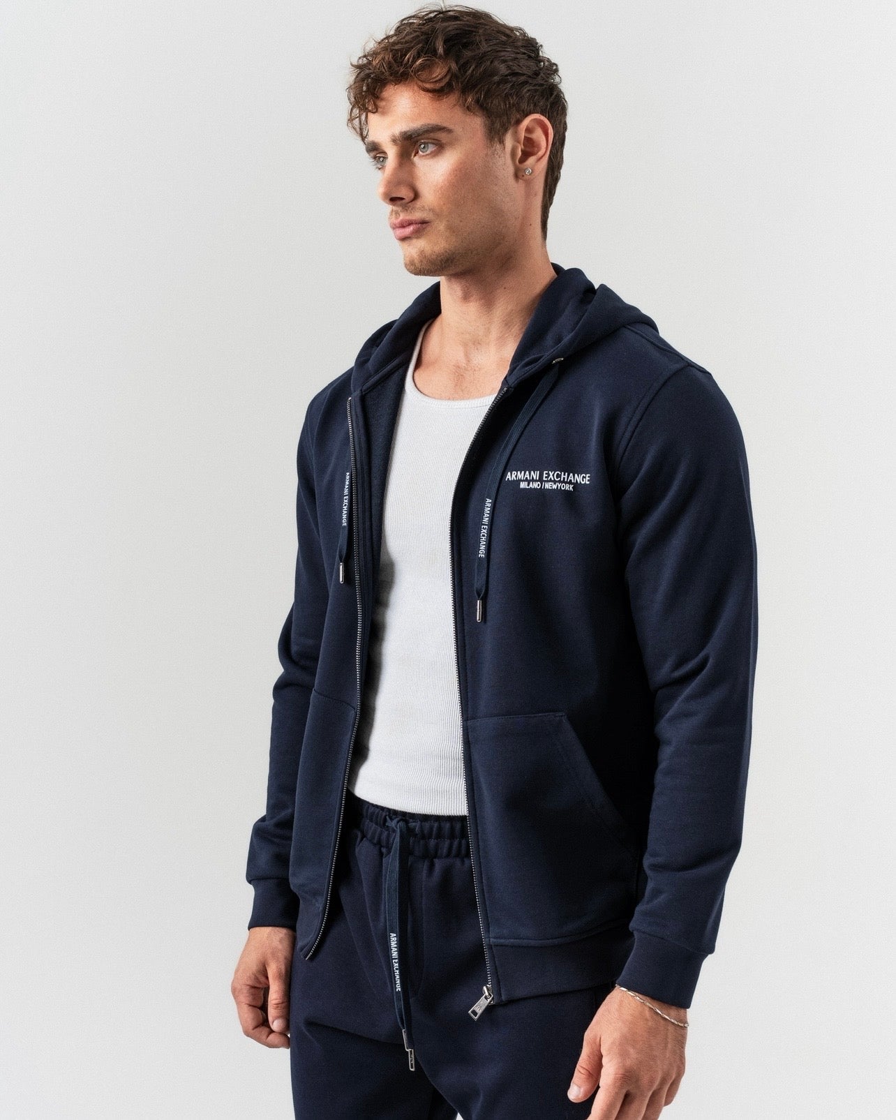 Armani Exchange Duks