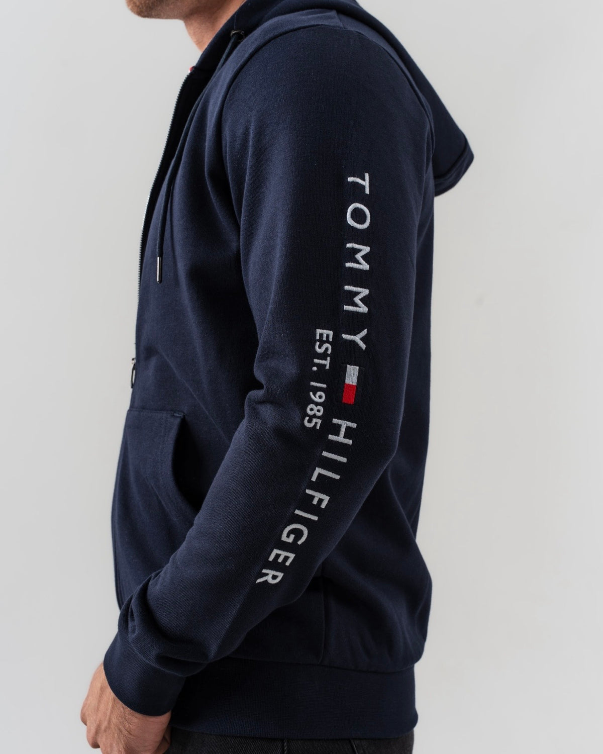 Tommy Hilfiger "Arm Logo" Duks