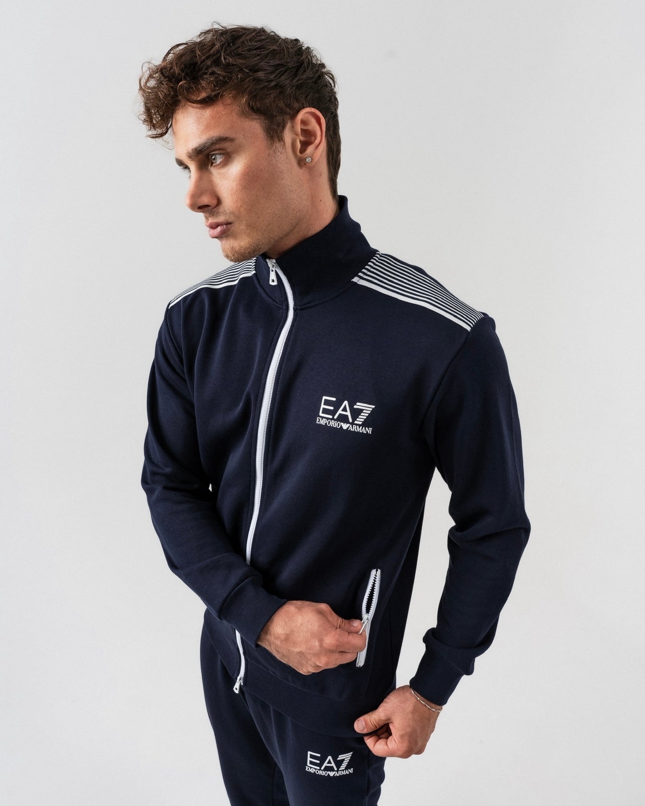 EA7 Komplet