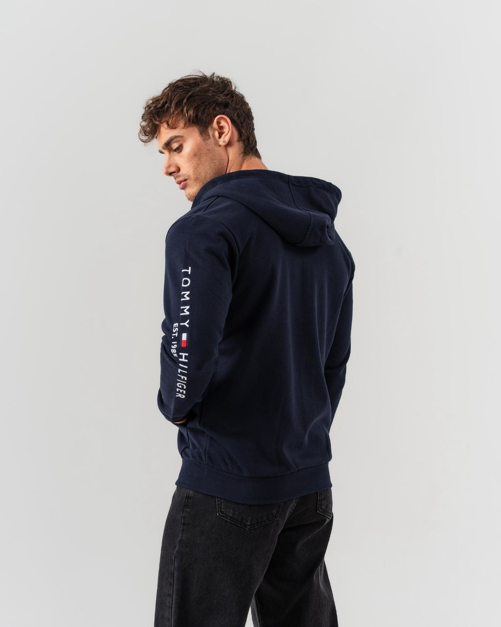 Tommy Hilfiger "Arm Logo" Duks