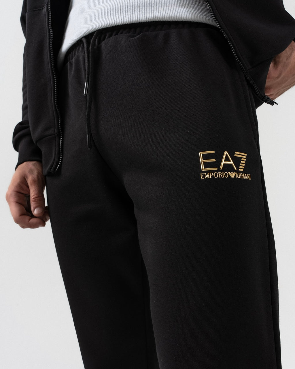 EA7 Komplet