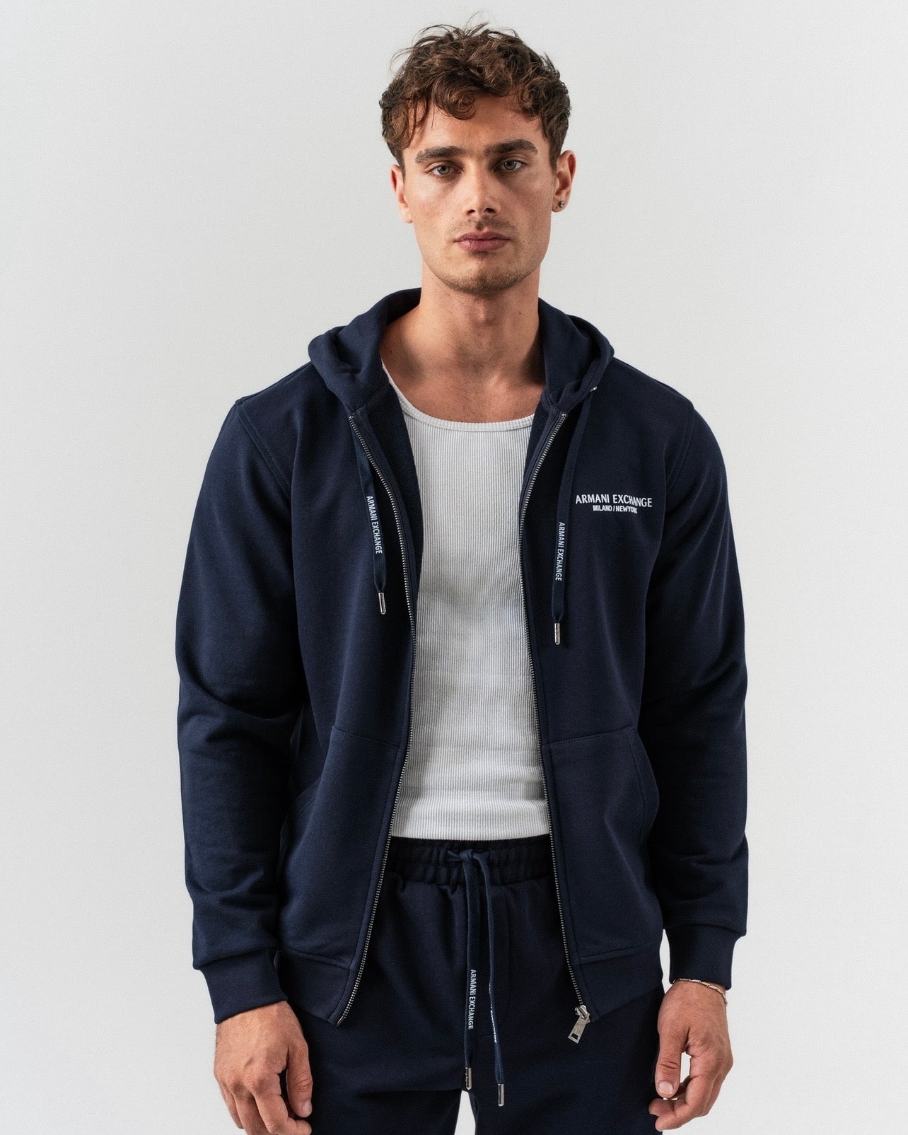 Armani Exchange Duks