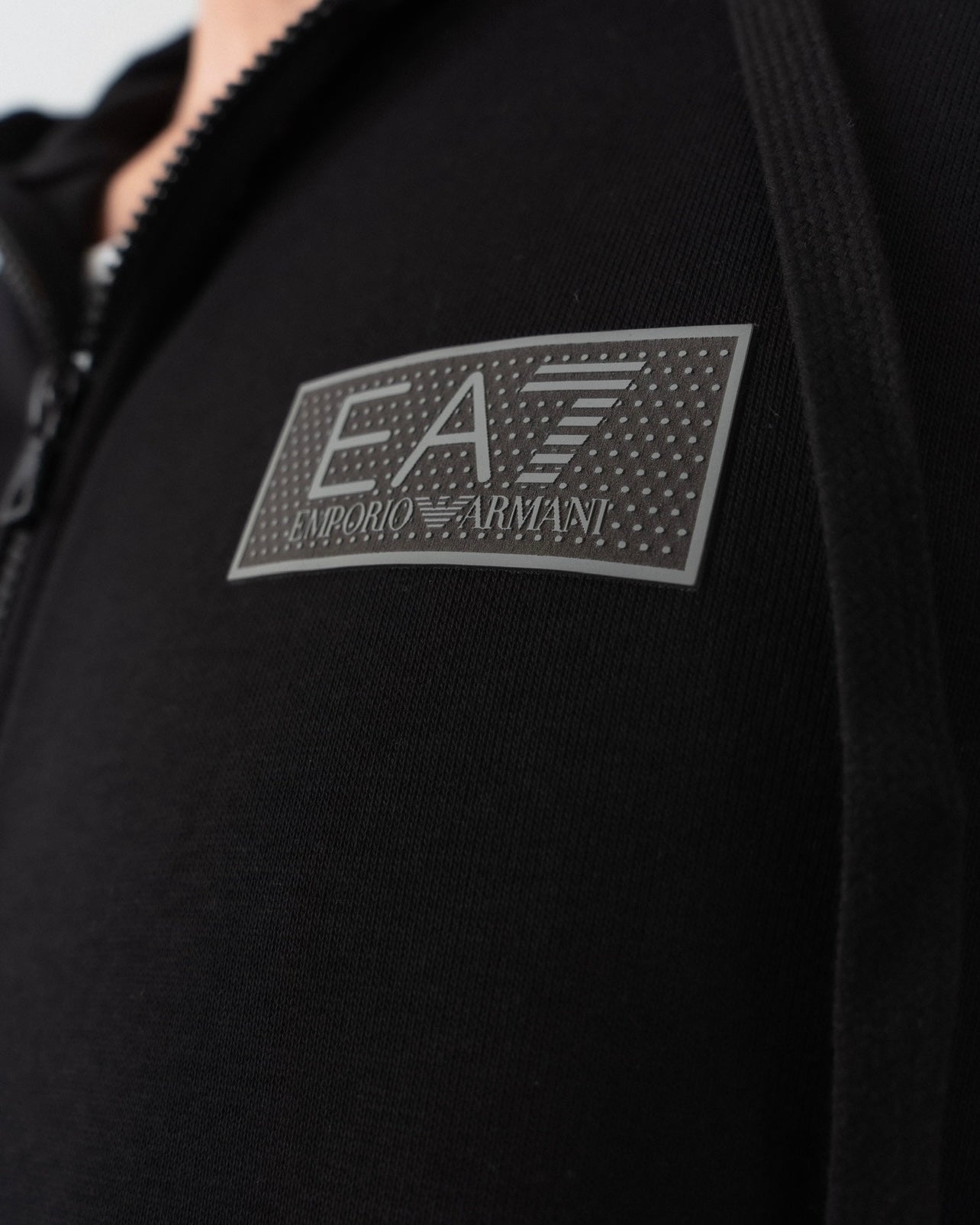 EA7 Komplet