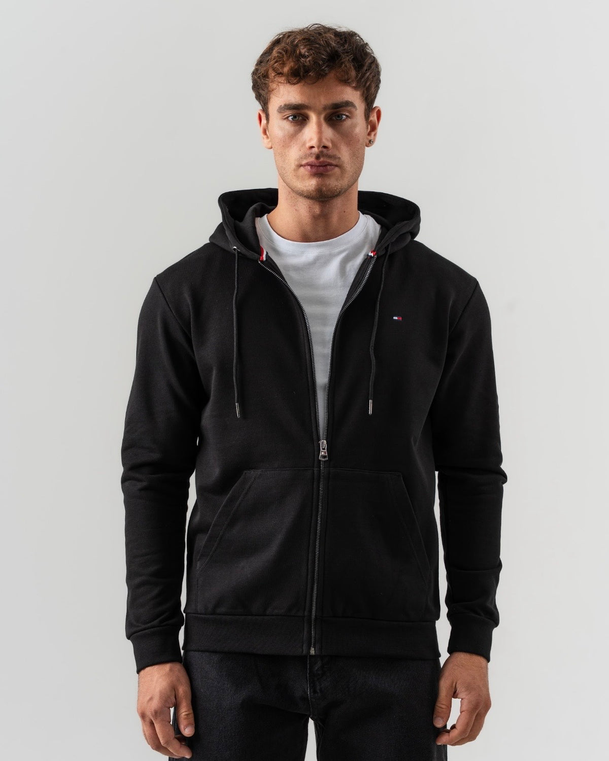 Tommy Hilfiger "Arm Logo Motion" Duks