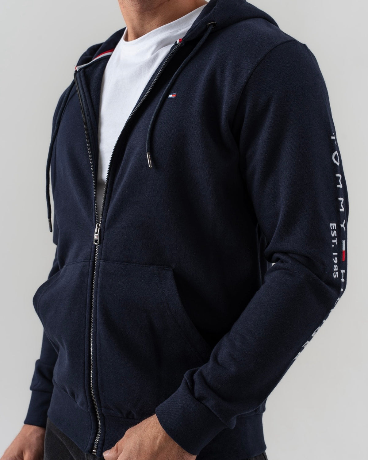 Tommy Hilfiger "Arm Logo" Duks