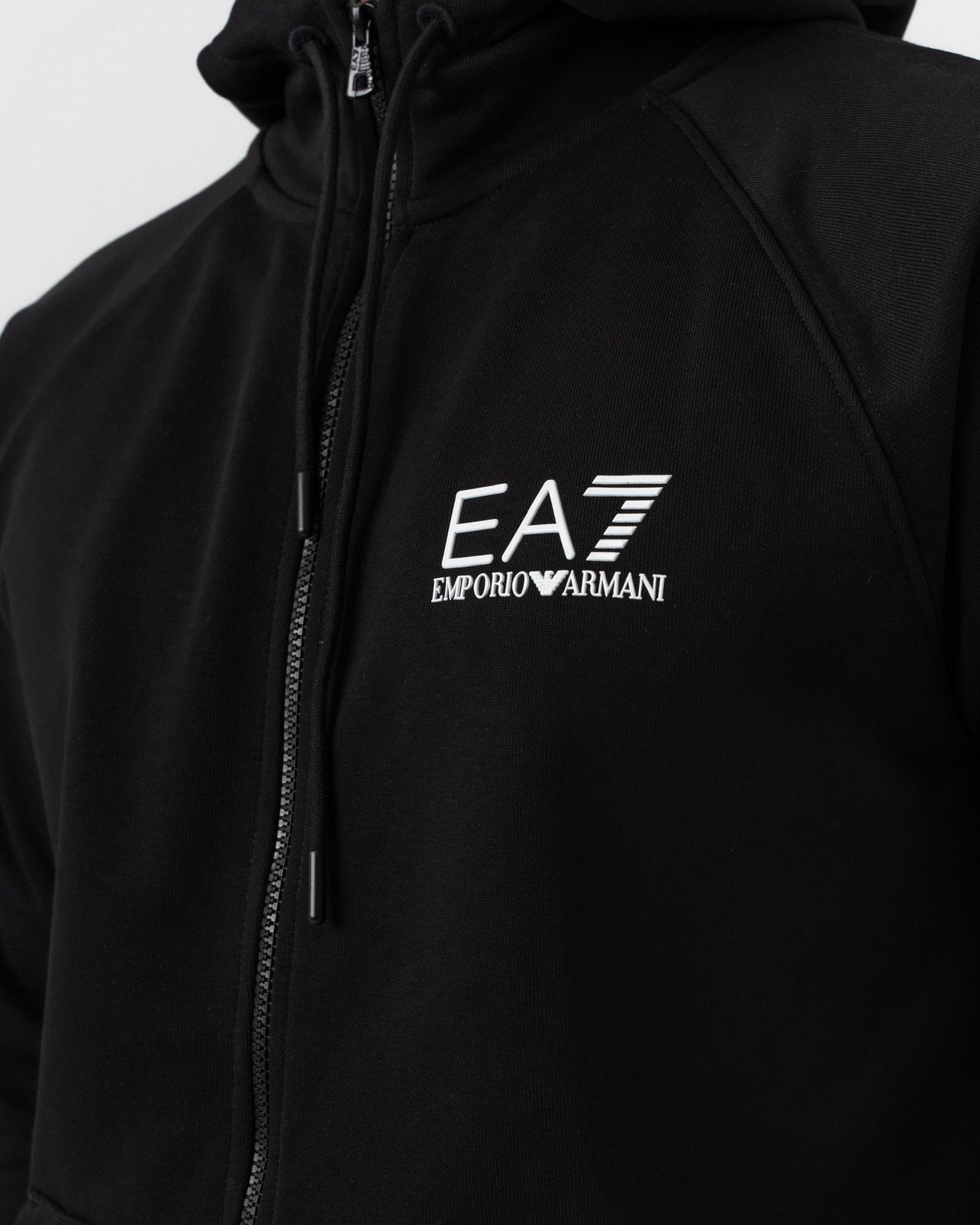 EA7 Komplet