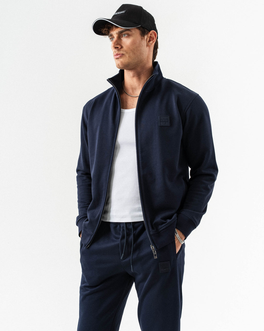 Emporio Armani "Signature" Duks