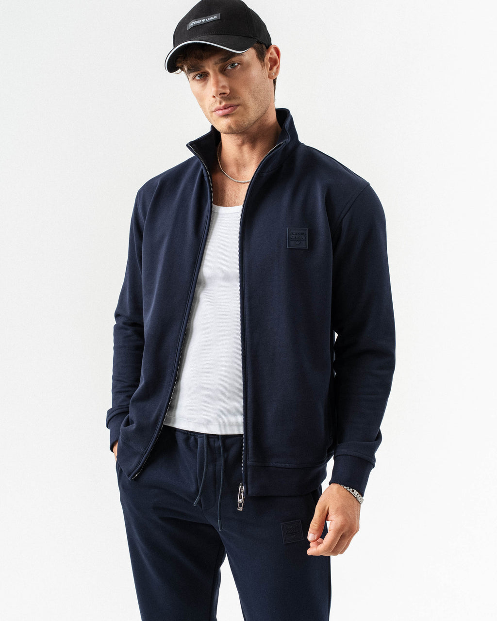 Emporio Armani "Signature" Duks