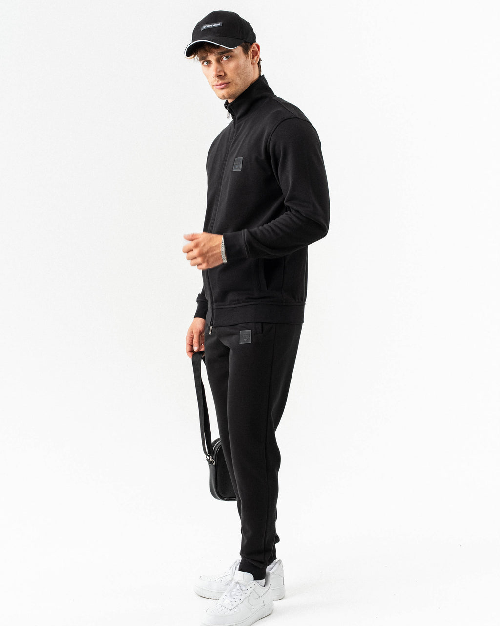 Emporio Armani "Classic" Duks