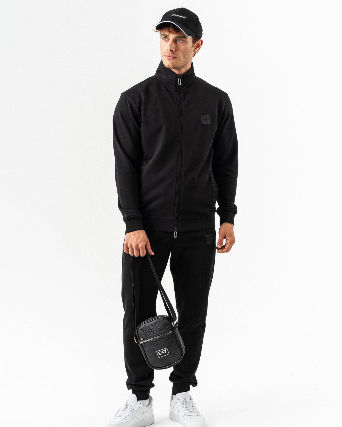 Emporio Armani "Classic" Duks