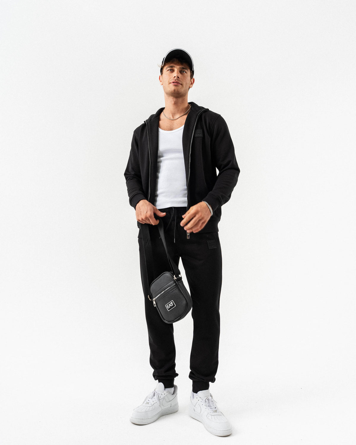 Emporio Armani "Classic" Duks