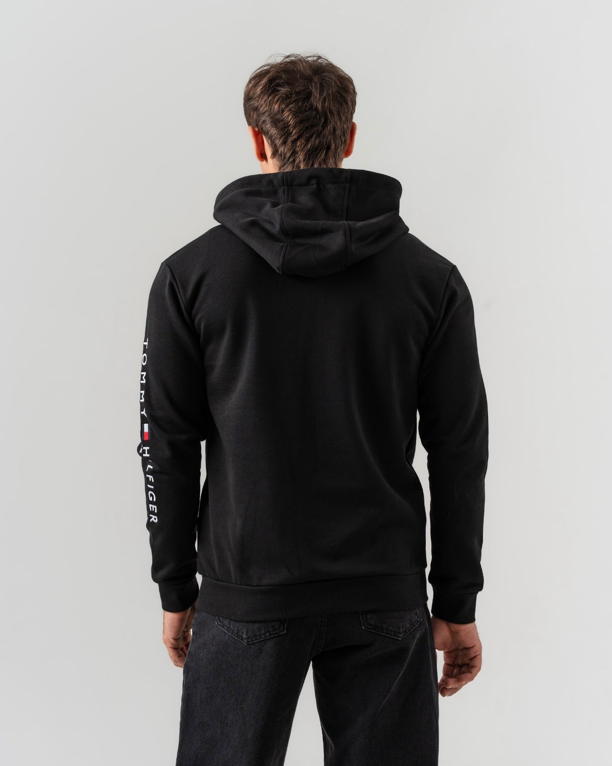 Tommy Hilfiger "Arm Logo Motion" Duks