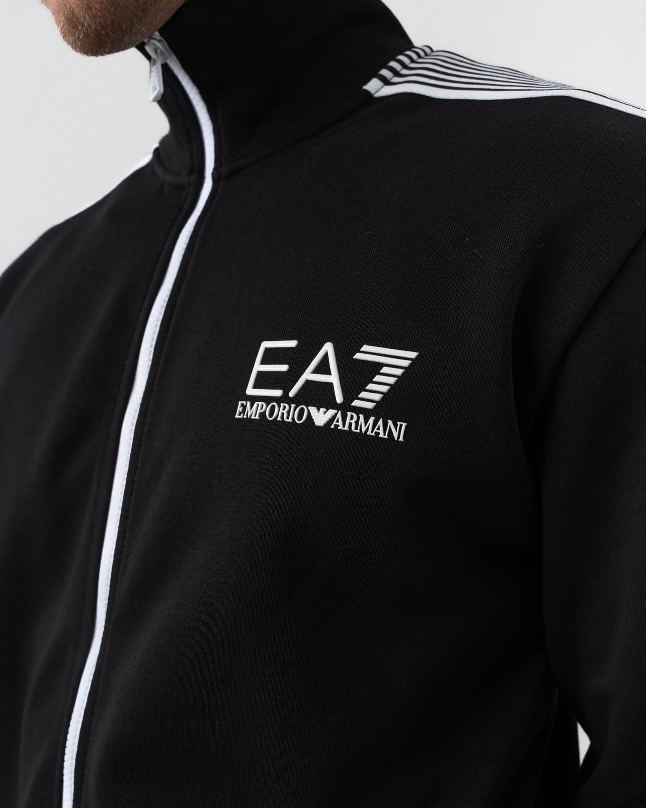 EA7 Komplet