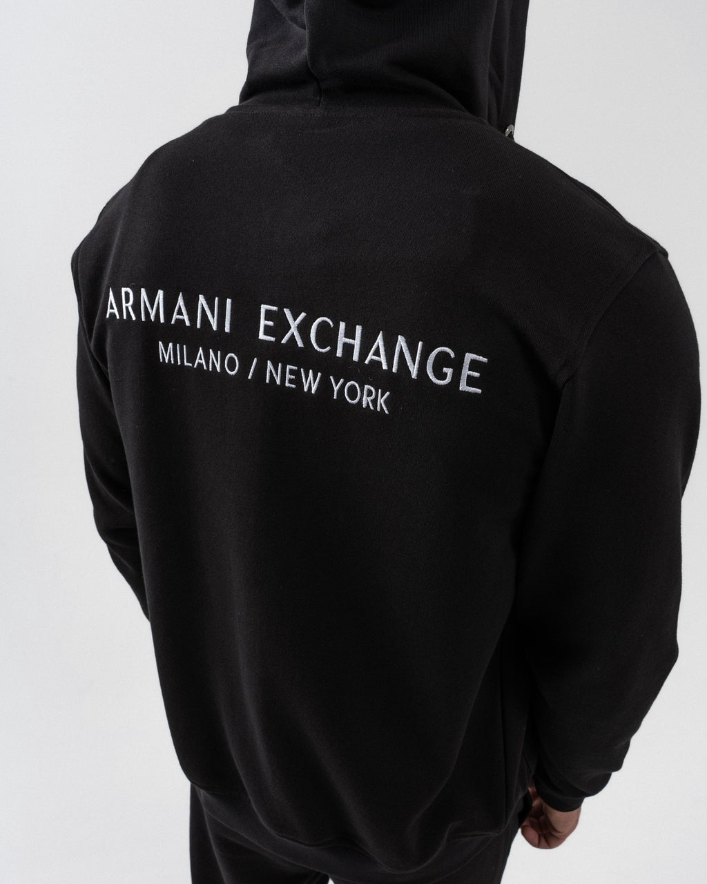 Armani Exchange Duks