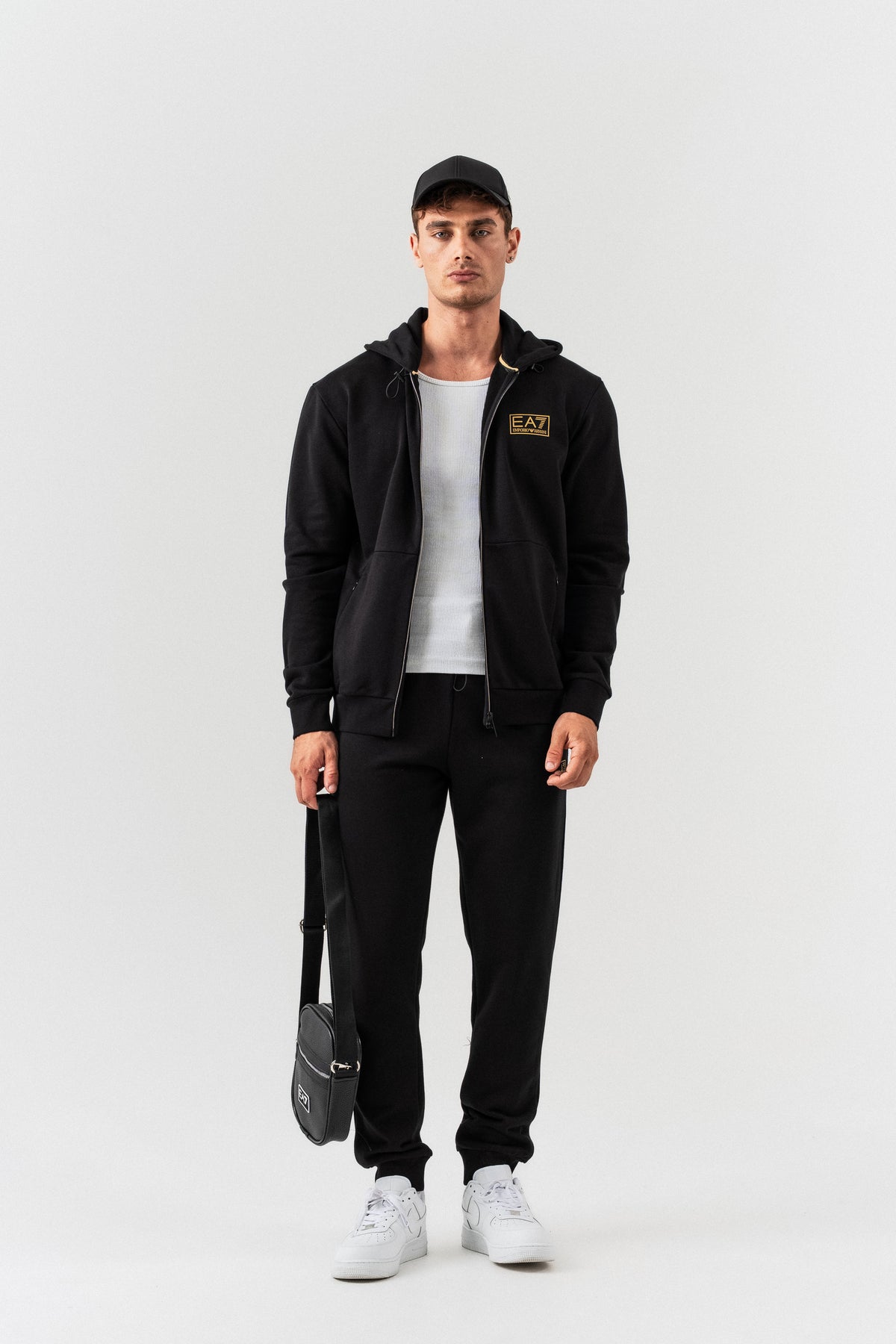 EA7 Emporio Armani "Gold Badge" Komplet