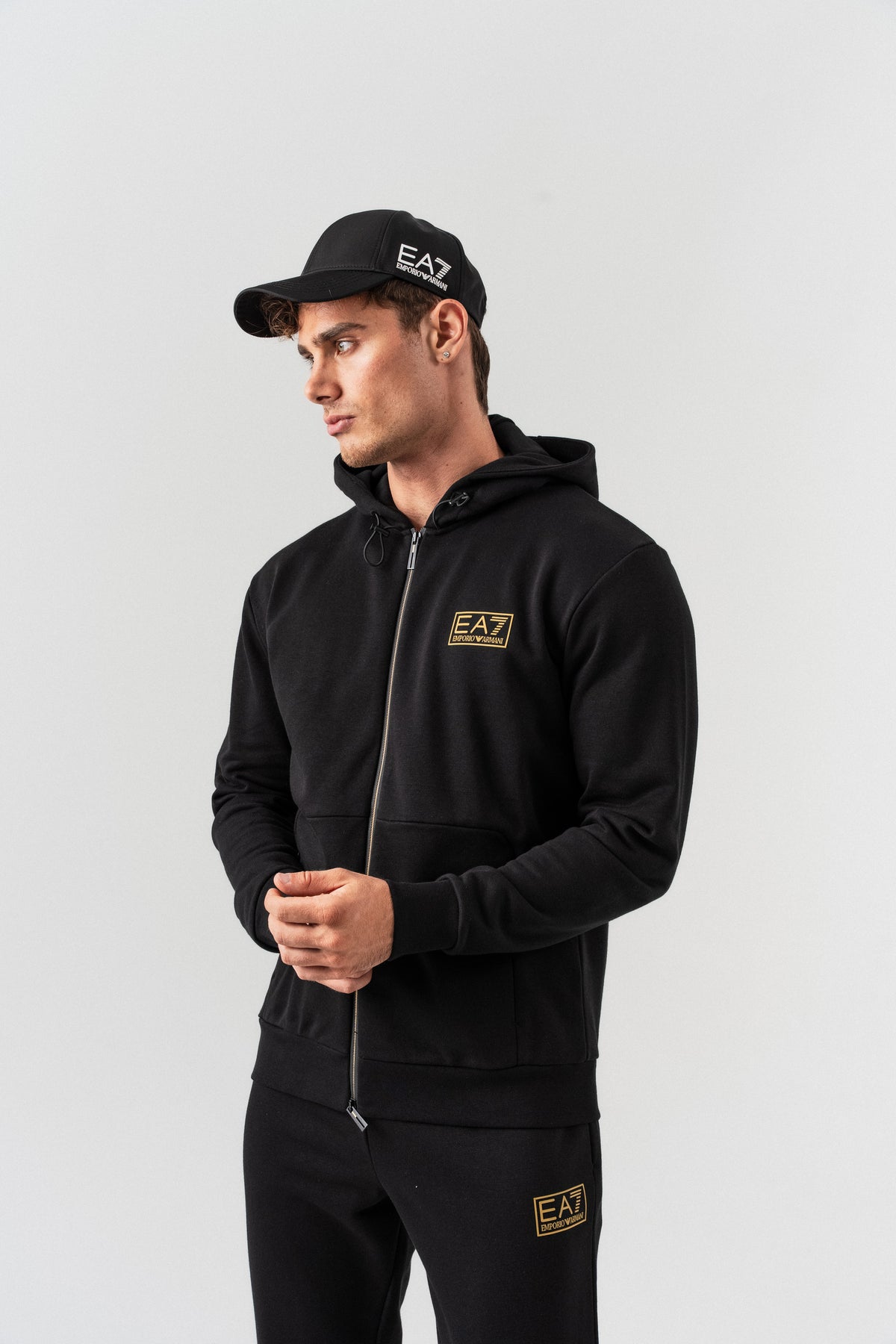 EA7 Emporio Armani "Gold Badge" Komplet